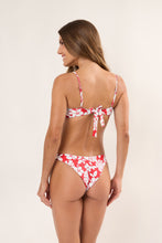 Charger l'image dans la galerie, Model Back: Wednesday In Hawaii By Rio De Sol Haut Top Pua-Hibiscus Coral