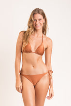 Charger l'image dans la galerie, Model Front: Rio De Sol Haut Top Nocciola Tri-Inv