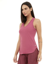 Charger l'image dans la galerie, Image 02: Alto Giro Fitness Haut Regata Skin Fit Alongada Gola V Roxo Reset