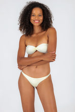 Charger l'image dans la galerie, Model Front: Rio De Sol Bas Bottom Off-White Leblon