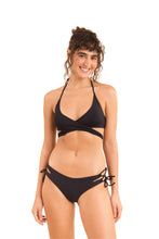 Charger l'image dans la galerie, Model Front: Rio De Sol Ensemble Set Dots-Black Kate Madrid