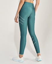 Charger l'image dans la galerie, Model Back: Alto Giro Fitness Bas Legging Atlanta Fitas Refletivas Verde Strong
