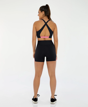 Charger l'image dans la galerie, Model Back: Alto Giro Fitness Bas Bermuda Bodytex Barriga Zero E Bolso Preto