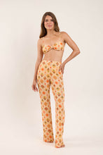 Charger l'image dans la galerie, Model Front: Rio De Sol Pantalon De Plage Mosaico Pants Lana