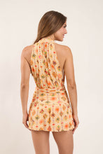 Charger l'image dans la galerie, Model Back: Rio De Sol Mini Dress Mosaico Low Cut Dress