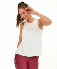 Charger l'image dans la galerie, Model Front: Alto Giro Fitness Haut Ragata Radiosa Abertura Costas Off White