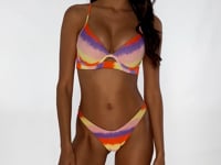 Charger et lire la vidéo dans la visionneuse de la Galerie, Video: Luli Fama Bas Bottom Underwire Miami Sunsets