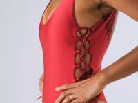 Charger et lire la vidéo dans la visionneuse de la Galerie, Video: Rio De Sol Une Pièce Shimmer-Divino Zoe