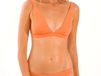 Charger et lire la vidéo dans la visionneuse de la Galerie, Video: Rio De Sol Ensemble Set Sand-Argila Alba Leblon