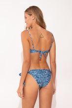 Charger l'image dans la galerie, Model Back: Rio De Sol Bas Bottom Chuva Gisele