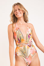 Charger l'image dans la galerie, Image 06: Rio De Sol Une Pièce Oasis New Vegas