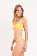 Charger l'image dans la galerie, Image 04: Rio De Sol Ensemble Set Amarelo Bandeau-Crispy Cheeky-Crispy