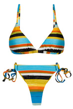 Charger l'image dans la galerie, Product Front: Rio De Sol Ensemble Set Artsy Tri-Fixo Fio-Tie