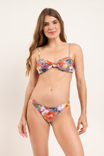 Charger l'image dans la galerie, Model Front: Rio De Sol Ensemble Set Garden-Flower Bandeau-Joy Essential