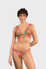 Charger l'image dans la galerie, Model Front: Rio De Sol Ensemble Set Tropics Halter-Marina Essential-Cos