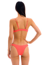 Charger l'image dans la galerie, Model Back: Rio De Sol Haut Top Dots-Tabata Mila