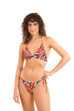 Charger l'image dans la galerie, Model Front: Rio De Sol Haut Top Leaves Tri-Cos