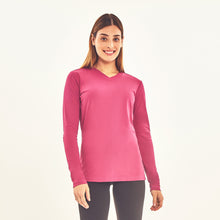 Charger l'image dans la galerie, Model Front: Uv Line T-Shirt Longsleeve Sport Fit Fuchsia Upf50+