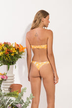 Charger l'image dans la galerie, Model Back: Rio De Sol Haut Top Sunny-Forest Bandeau-Reto
