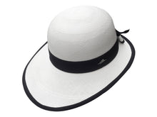 Charger l'image dans la galerie, Model Front: De Punta En Blanco Chapeau Panama Lady Golf White Black
