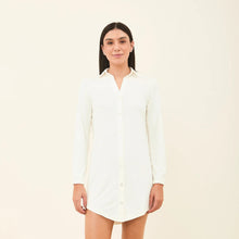 Charger l'image dans la galerie, Model Front: Uv Line Chemise Shirtdress Copenhagen Offwhite Upf50+
