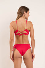 Charger l'image dans la galerie, Model Back: Rio De Sol Bas Bottom Matte-Red Madrid
