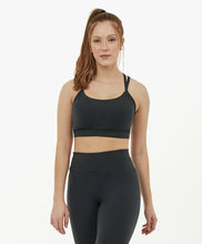 Charger l'image dans la galerie, Model Front: Alto Giro Fitness Haut Top Supplex Tiras Costas Preto
