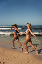 Charger l'image dans la galerie, Image 13: Wednesday In Hawaii By Rio De Sol Bas Bottom Pua-Pacifica Sunset
