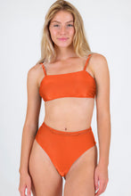 Charger l'image dans la galerie, Gallery: Rio De Sol Ensemble Set Paprica Bandeau-Reto Hotpants
