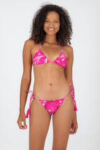 Charger l'image dans la galerie, Model Front: Rio De Sol Haut Top Pink-Palms Frufru
