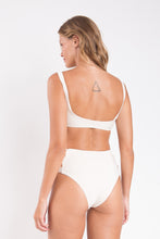 Charger l'image dans la galerie, Model Back: Rio De Sol Haut Top Malibu-Natural Bliss
