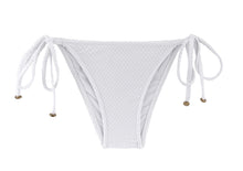 Charger l'image dans la galerie, Product Front: Rio De Sol Bas Bottom Cloque Branco Balconet
