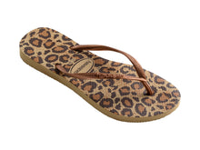 Charger l'image dans la galerie, Model Front: Havaianas Tongs Slim Animals Beige
