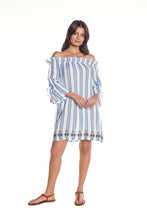 Charger l'image dans la galerie, Model Front: Saha Vêtement De Plage Viento Blue Stripes
