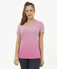 Charger l'image dans la galerie, Model Front: Alto Giro Fitness Haut T-Shirt Skin Fit Degrade Rosa Mauve
