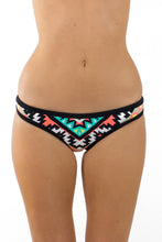Charger l'image dans la galerie, Model Front: Seafolly Bas Colorful Kasbah Seafolly
