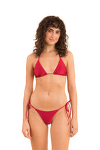 Charger l'image dans la galerie, Model Front: Rio De Sol Ensemble Set Shimmer-Divino Tri-Inv Cheeky-Tie

