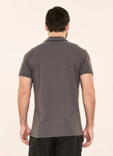 Charger l'image dans la galerie, Model Back: Uv Line T-Shirt Pour Homme T-Shirt Masc Polo Lead Upf50+
