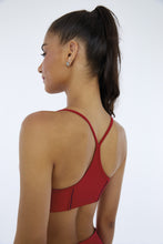Charger l'image dans la galerie, Model Back: Alto Giro Fitness Haut Top Hyper Recortes Atlanta Vermelho Haute Red
