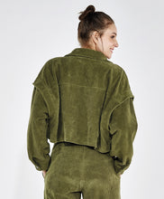 Charger l'image dans la galerie, Model Back: Alto Giro Fitness Haut Jaqueta Cropped Colete Stretch Verde Kalamata
