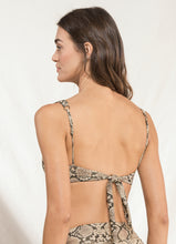 Charger l'image dans la galerie, Image 04: Maaji Haut Top Bailey Joile Python
