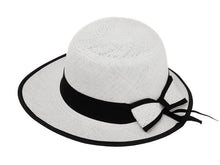 Charger l'image dans la galerie, Model Back: De Punta En Blanco Chapeau Panama Lady Golf White Black

