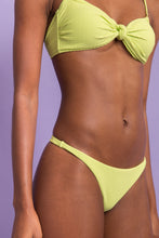 Charger l'image dans la galerie, Image 09: Rio De Sol Ensemble Set Bora-Citrus Bandeau-Joy Leblon-Fio

