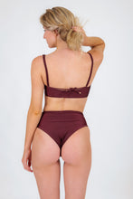 Charger l&#39;image dans la galerie, Bottom Barolo Hotpants

