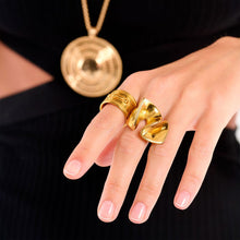 Charger l&#39;image dans la galerie, Image 02: Hipanema Bague Ring Ancient Gold Hipenema
