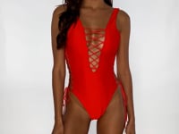 Charger et lire la vidéo dans la visionneuse de la Galerie, Video: Luli Fama Une Pièce Bodysuit Hot Tropics Red
