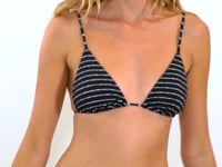 Charger et lire la vidéo dans la visionneuse de la Galerie, Video: Rio De Sol Ensemble Set Linea-Black Lia Cheeky-Tie
