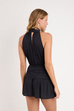 Charger l&#39;image dans la galerie, Model Back: Rio De Sol Mini Dress Black Low Cut Dress
