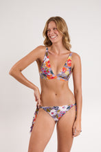 Charger l&#39;image dans la galerie, Model Front: Rio De Sol Bas Bottom Garden-Flower Gisele
