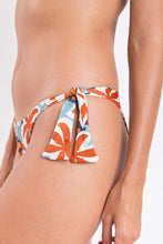 Charger l&#39;image dans la galerie, Image 06: Rio De Sol Bas Bottom Kauai Italy
